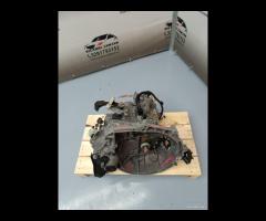 CAMBIO MANUALE  CITROEN PEUGEOT 5M 1.2 BENZINA HM0