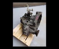 CAMBIO MANUALE 5M  PED PNZ VOLKSWAGEN POLO  1.2 TS - 8