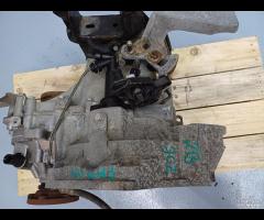 CAMBIO MAN 5MAR 2010 SKODA FABIA BNV JCZ 1.4L TDI - 8