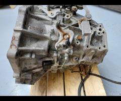 CAMBIO MANUALE 6M 3030002333 TOYOTA AURIS 2015 1.4 - 12