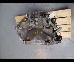 CAMBIO MANUALE 6M 2021 Mazda 3 SKYACTIV-G M Hybrid - 7