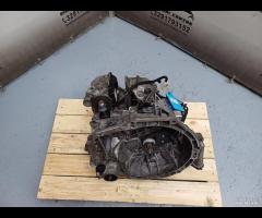 CAMBIO SEMI AUTOMATICO 5M PEUGEOT 208 2014 1.4D DV