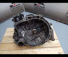 CAMBIO SEMI AUTOMATICO 5M PEUGEOT 208 2014 1.4D DV - 7