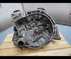 CAMBIO SEMI AUTOMATICO 5M PEUGEOT 208 2014 1.4D DV - 8