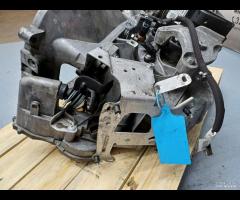 CAMBIO SEMI AUTOMATICO 5M PEUGEOT 208 2014 1.4D DV - 17