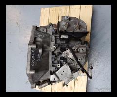 CAMBIO SEMI AUTOMATICO 5M PEUGEOT 208 2014 1.4D DV - 19