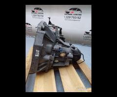 CAMBIO MANUALE 5M JR5-065 DACIA  DUSTER 1.6 SCE H4 - 10