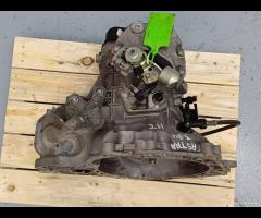 SCATOLA CAMBIO MANUALE 5 MARCE OPEL ASTRA 2013 1.3