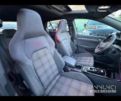 Volkswagen Golf GTI 2.0 DSG 245CV - 19