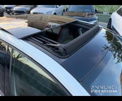 Volkswagen Golf DSG 265cv GTI - 7