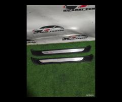 DAVANZALE PORTA ANTERIORE SX DX BMW SERIE 3 E90 E9 - 1