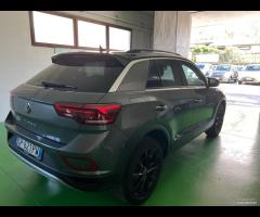 Volkswagen T-Roc 1.5 TSI ACT DSG Sport - 6