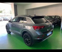 Volkswagen T-Roc 1.5 TSI ACT DSG Sport - 8
