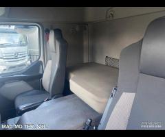 RENAULT T 260.38 - 13