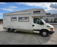 MOBILVETTA ARCOBALENO 7 POSTI DAILY 2.8 TD ANNO 20