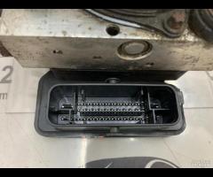 CENTRALINA ABS 2.3D 96KW 130CV Renault Master III - 9