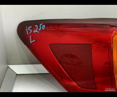 FARO FANALE STOP POSTERIORE SINISTRA SX LEXUS IS 2 - 4