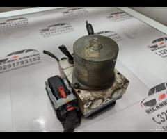 CENTRALINA ABS 1.6B 92KW 125CV KIA VENGA 2015 5892 - 18