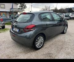 Peugeot 208 PureTech 82 5 porte Allure