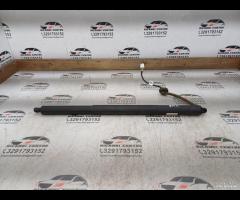 PISTONE PORTELLONE POSTERIORE SINISTRO 2022 TESLA