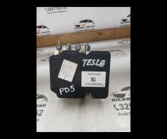 CENTRALINA POMPA ABS 2022 TESLA MODEL Y GFSH-GA2-H