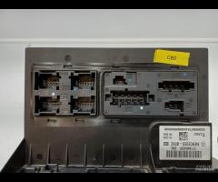 SCATOLA FUSIBILI DISTRIBUTORE CORRENTE ANTERIORE M