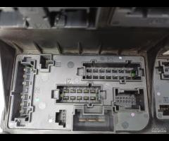 SCATOLA FUSIBILI DISTRIBUTORE CORRENTE ANTERIORE M - 6