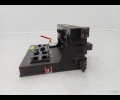 SCATOLA FUSIBILI DISTRIBUTORE CORRENTE ANTERIORE M - 10