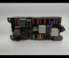 SCATOLA FUSIBILI DISTRIBUTORE CORRENTE ANTERIORE M - 11