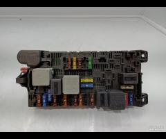 SCATOLA FUSIBILI DISTRIBUTORE CORRENTE ANTERIORE M - 12