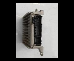 CENTRALINA AMPLIFICATORE ANTENNA AUTORADIO MAZDA C - 12