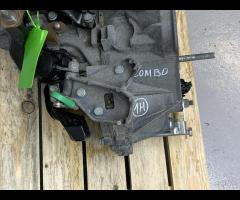 CAMBIO MANUALE 5M 1.3D 90CV A13FD OPEL COMBO 2016 - 11