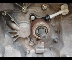 CAMBIO MANUALE 700120 JE3-001 5M 1.0B 53KW 71CV SM - 6