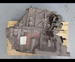 CAMBIO MANUALE 6 MARCE 2.2 DIESEL R2 132kW / 180CV