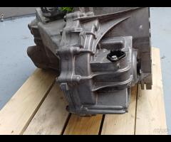 CAMBIO MANUALE 6 MARCE 1.6 D 96 kW 131 CV NISSAN Q - 12