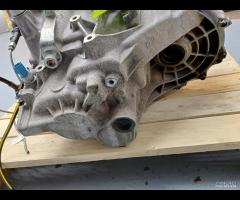 CAMBIO MANUALE 6 MARCE 1.6 D 96 kW 131 CV NISSAN Q - 14