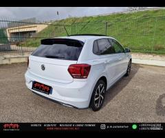 Volkswagen Polo 5p 1.0 tsi R Line 115cv dsg Tetto