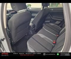 Volkswagen Polo 5p 1.0 tsi R Line 115cv dsg Tetto - 12