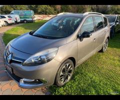 RENAULT - Grand Scénic - dCi 8V 110 CV EDC