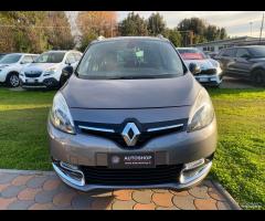 RENAULT - Grand Scénic - dCi 8V 110 CV EDC