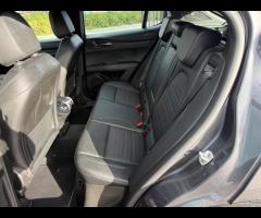 Alfa Romeo Stelvio 2.2 Turbodiesel 160 CV AT8 RWD - 8