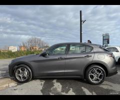 Alfa Romeo Stelvio 2.2 Turbodiesel 160 CV AT8 RWD - 14