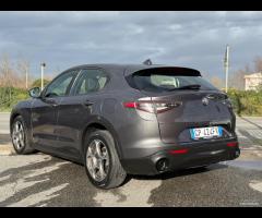 Alfa Romeo Stelvio 2.2 Turbodiesel 160 CV AT8 RWD - 15