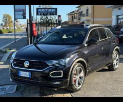 VW T-Roc 2.0 TDI 150cv DSG R-LINE TETTO APRIBILE!!!!
