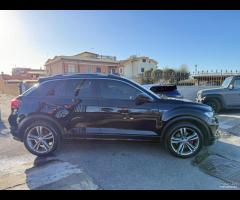 VW T-Roc 2.0 TDI 150cv DSG R-LINE TETTO APRIBILE!!!! - 15