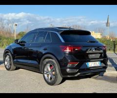 VW T-Roc 2.0 TDI 150cv DSG R-LINE TETTO APRIBILE!!!! - 16