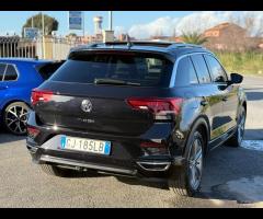 VW T-Roc 2.0 TDI 150cv DSG R-LINE TETTO APRIBILE!!!! - 17