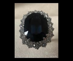 ANELLO ORO 18kt. DIAMANTI CON GRANDE ZAFFIRO SIAM