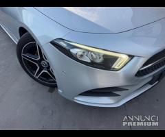 Mercedes-benz A 200 d AMG Premium