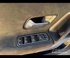 Mercedes-benz A 200 d AMG Premium - 11